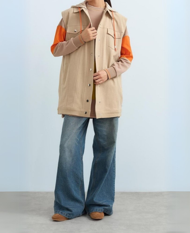 Veste Sans Manche avec Capuche
